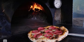 3 Restoran Piza di Kelapa Gading, Salah Satunya Piza Kayu Bakar