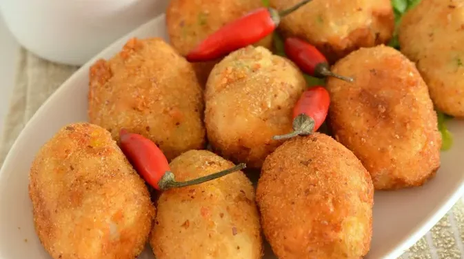 Membuat Combro Isi Oncom Renyah Gurih dan Tidak Mudah Lembek Tanpa Kelapa
