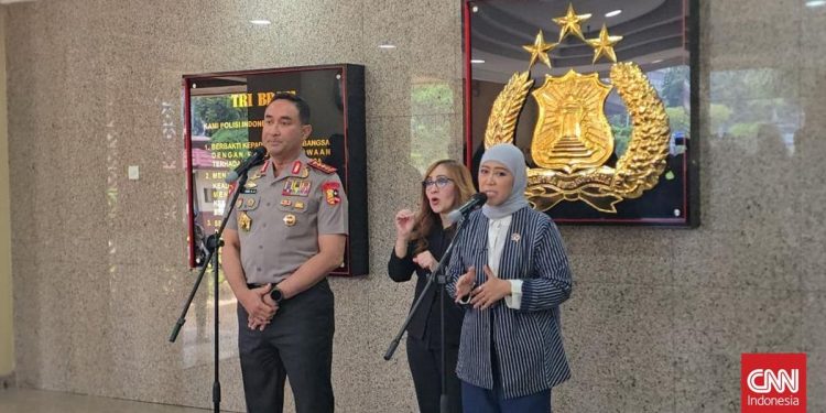 Menkominfo Minta Polri Tindak Judul Jual Beli Data dan Bullying Daring