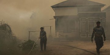 Masyarakat Palangka Raya Tercekik Asap Kebakaran Hutan dan Lahan