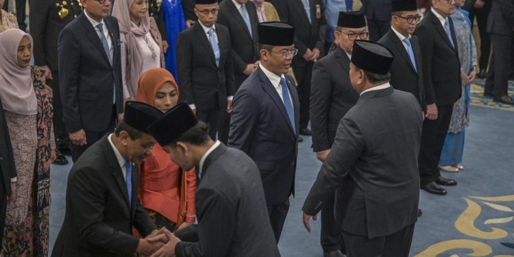 Prabowo Lantik Ketua Ombudsman Nuzran Joher di Tengah Isu Kasus Lapas